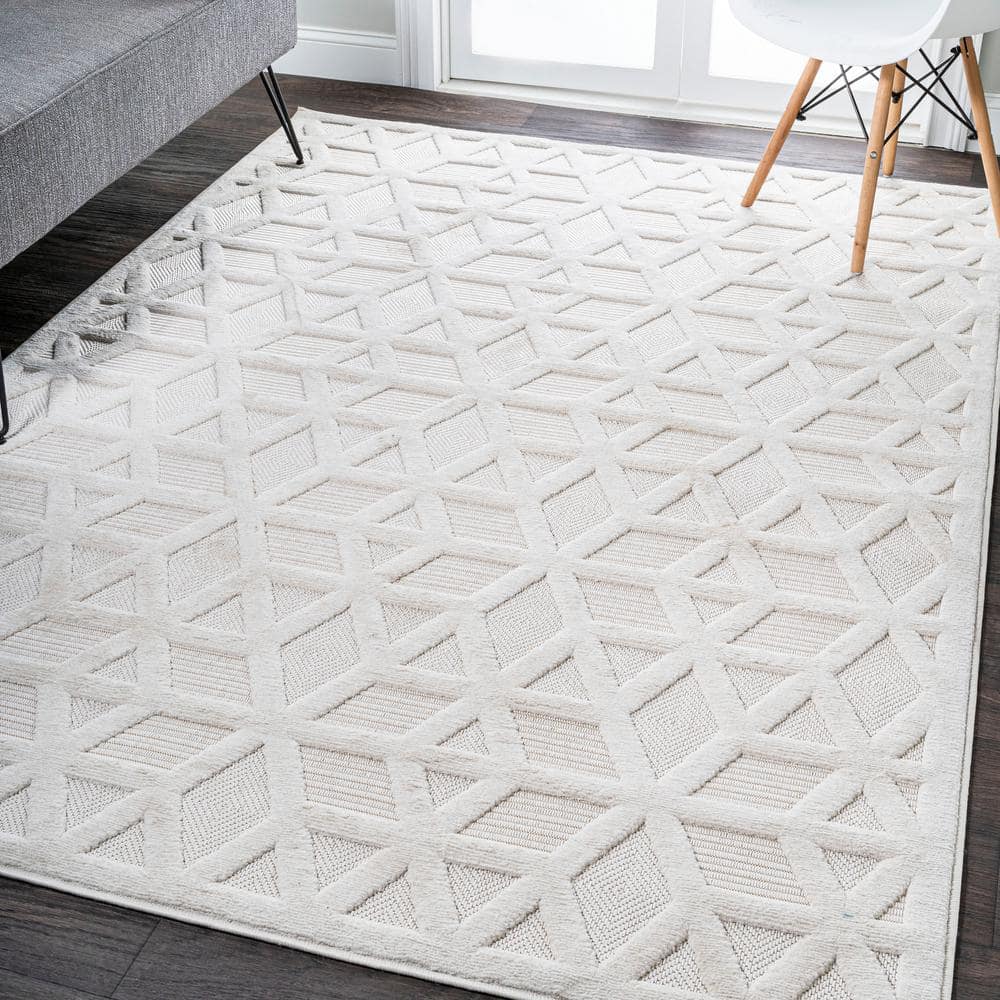 https://images.thdstatic.com/productImages/fd125b10-2ec3-4611-b750-3896035ede91/svn/ivory-jonathan-y-outdoor-rugs-ibz102d-8-64_1000.jpg