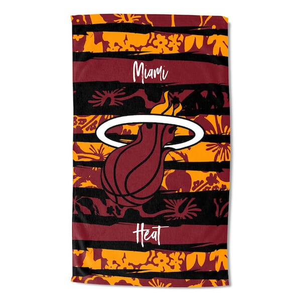 THE NORTHWEST GROUP NBA Heat Cotton/Polyester Blend Graphic Multicolor Pocket Beach Towel