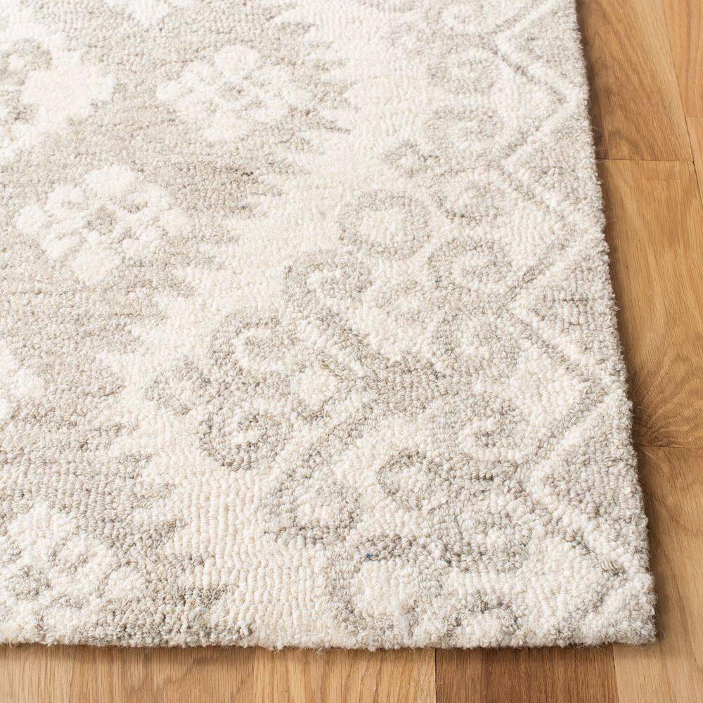 Elegant Ivory Tufted Wool Rectangular Rug, Handmade and Non-Slip