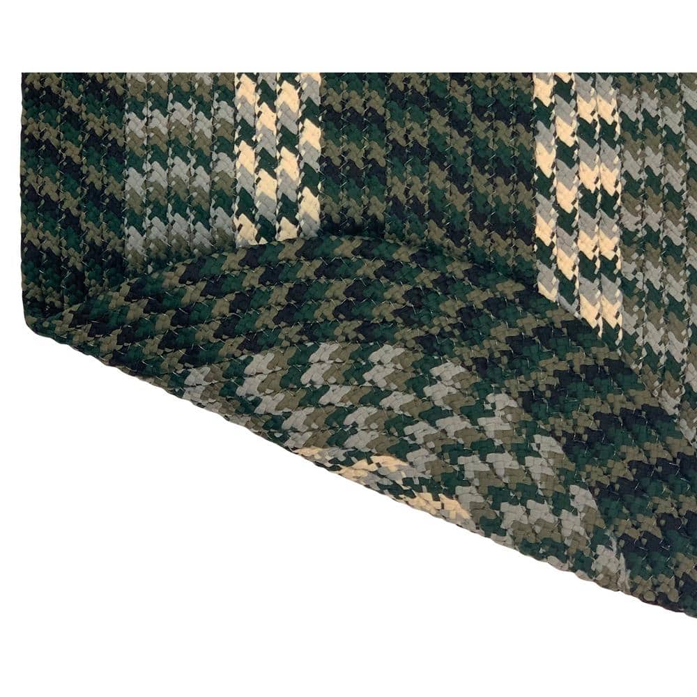 Hunter Stripe 20" x 30" Reversible Polypropylene Oval Rug