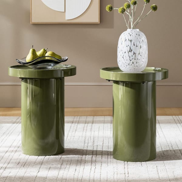 Xanthe 15.75 in. Olive Round Wood End Table (Set of 2) with Enamel Finish