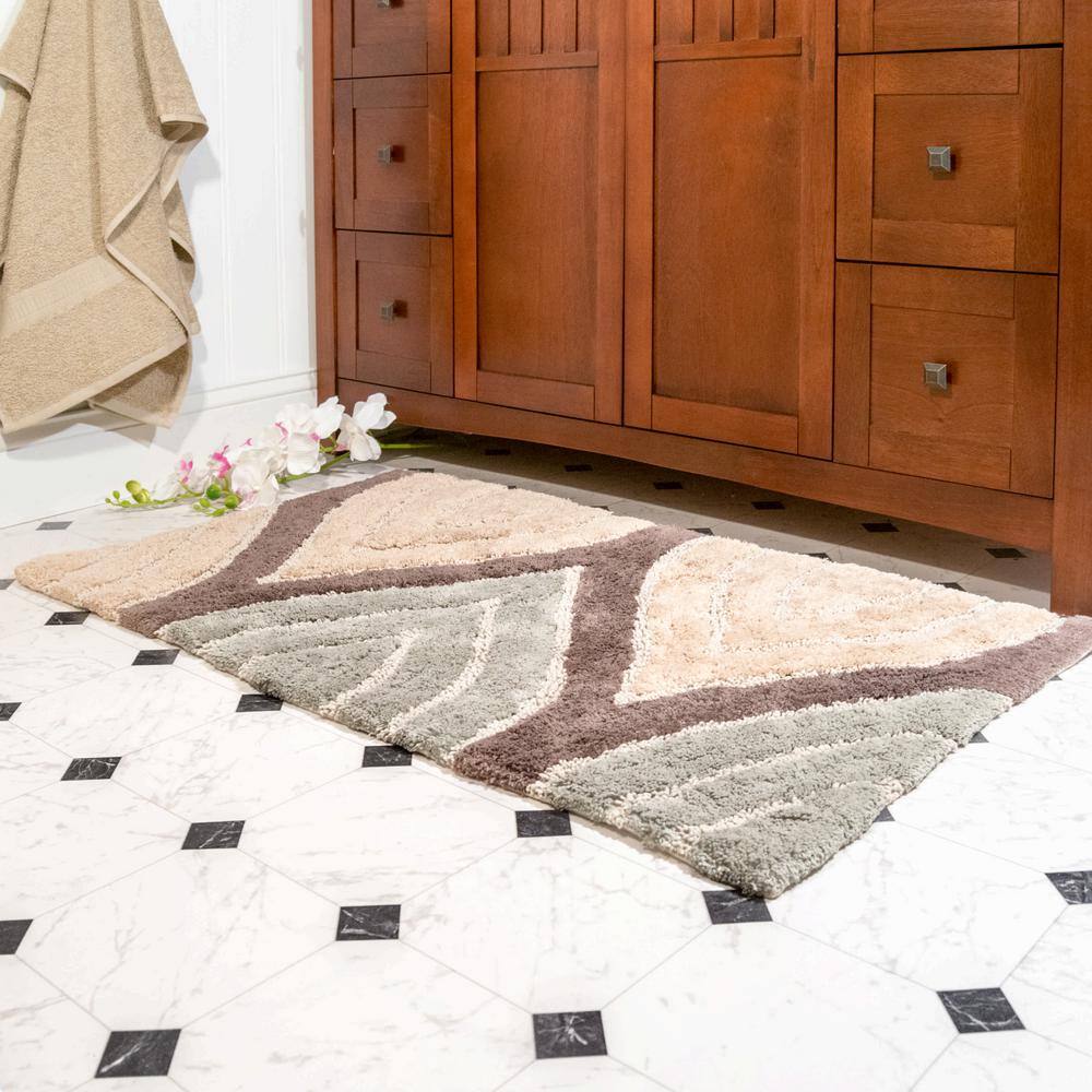 Davenport Tan and Beige Cotton Tufted Bath Rug Set