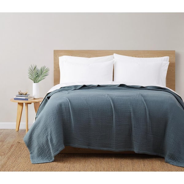 Truly Soft Matelasse Organic Cotton Twin XL Blanket in Storm