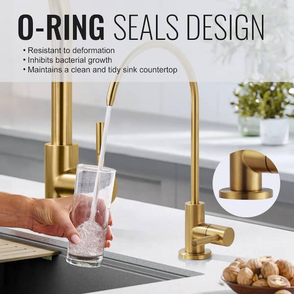 Single Handle Pull Down Sprayer Kitchen Faucet with Water Filter Faucet and 3-Mode Pull Down Sprayer in Brushed Gold