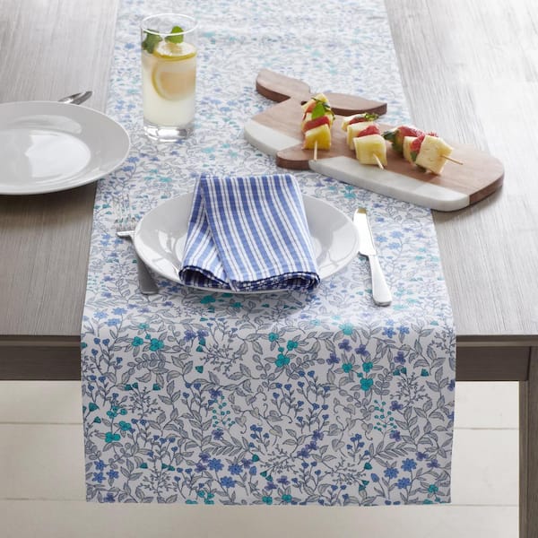 https://images.thdstatic.com/productImages/fd43bbd7-6690-486b-b6cb-6c78b1885bbd/svn/blues-the-company-store-cloth-napkins-napkin-rings-80037d-os-blue-gingham-e1_600.jpg
