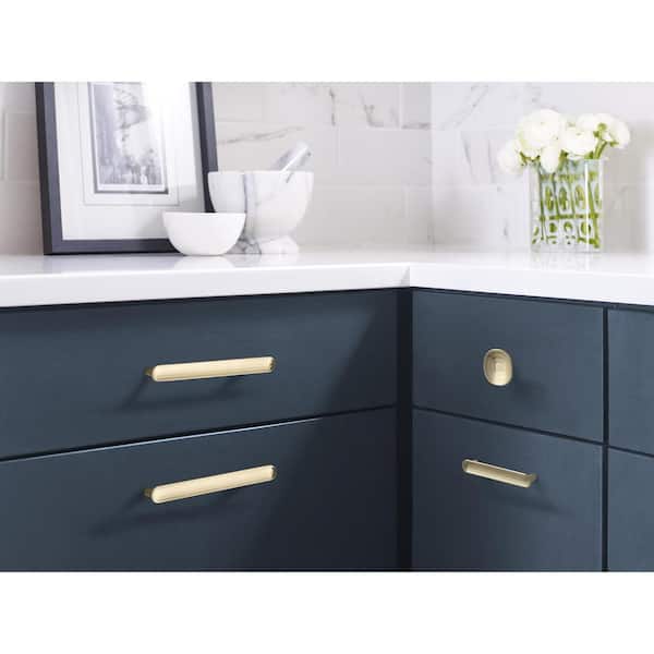 Concentric 1-9/16 in. (40mm) Modern Golden Champagne Round Cabinet Knob