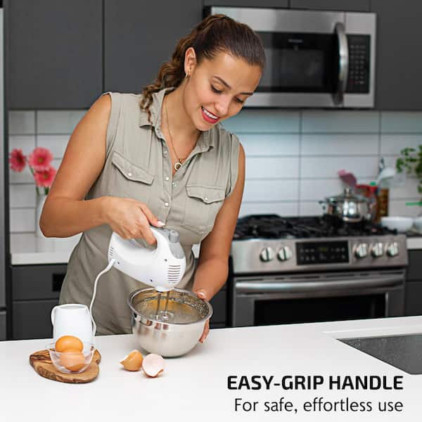 5-Speed Kitchen Handheld Mixer with Storage Case and 6 Stainless