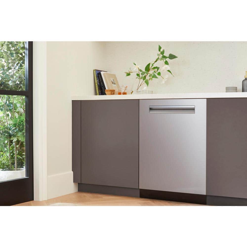 24" Stainless Steel Built-In Smart Dishwasher with Top Control