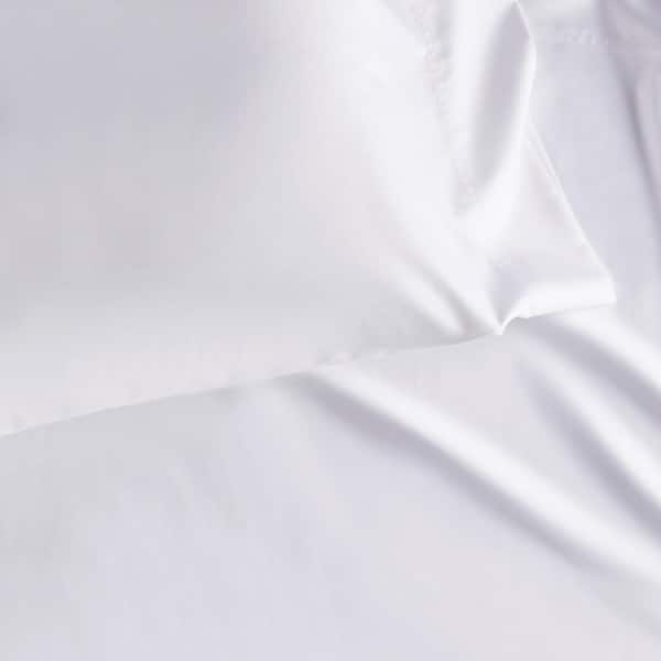 Legends Hotel White 450-Thread Count Wrinkle-Free Supima Cotton Sateen King/Cal King Flat Sheet