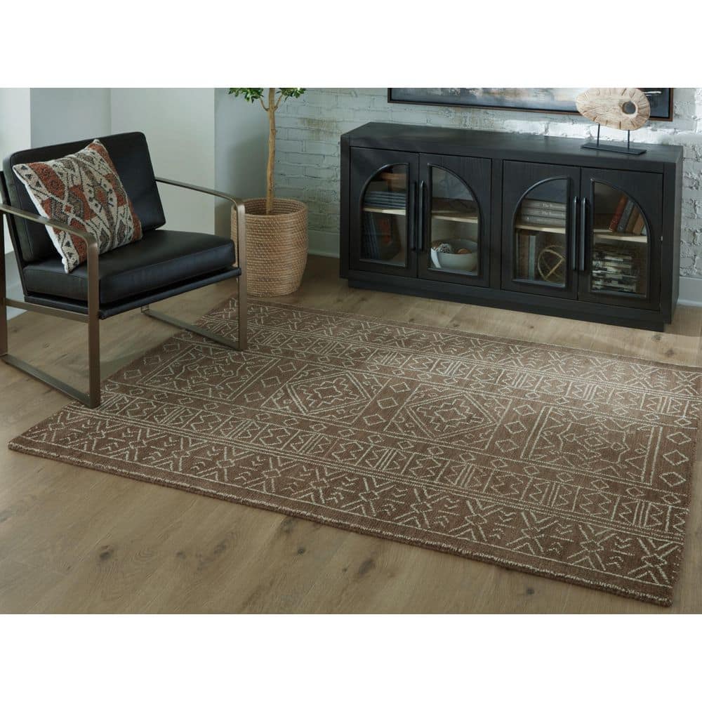 Signature DESIGN BY ASHLEY Merrittman 5 ft. x 7 ft. Brown/Beige ...