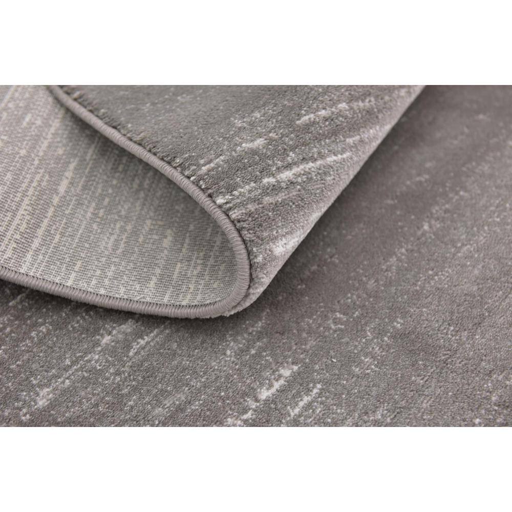 Elegant Gray 4' x 6' Rectangular Easy-Care Synthetic Area Rug