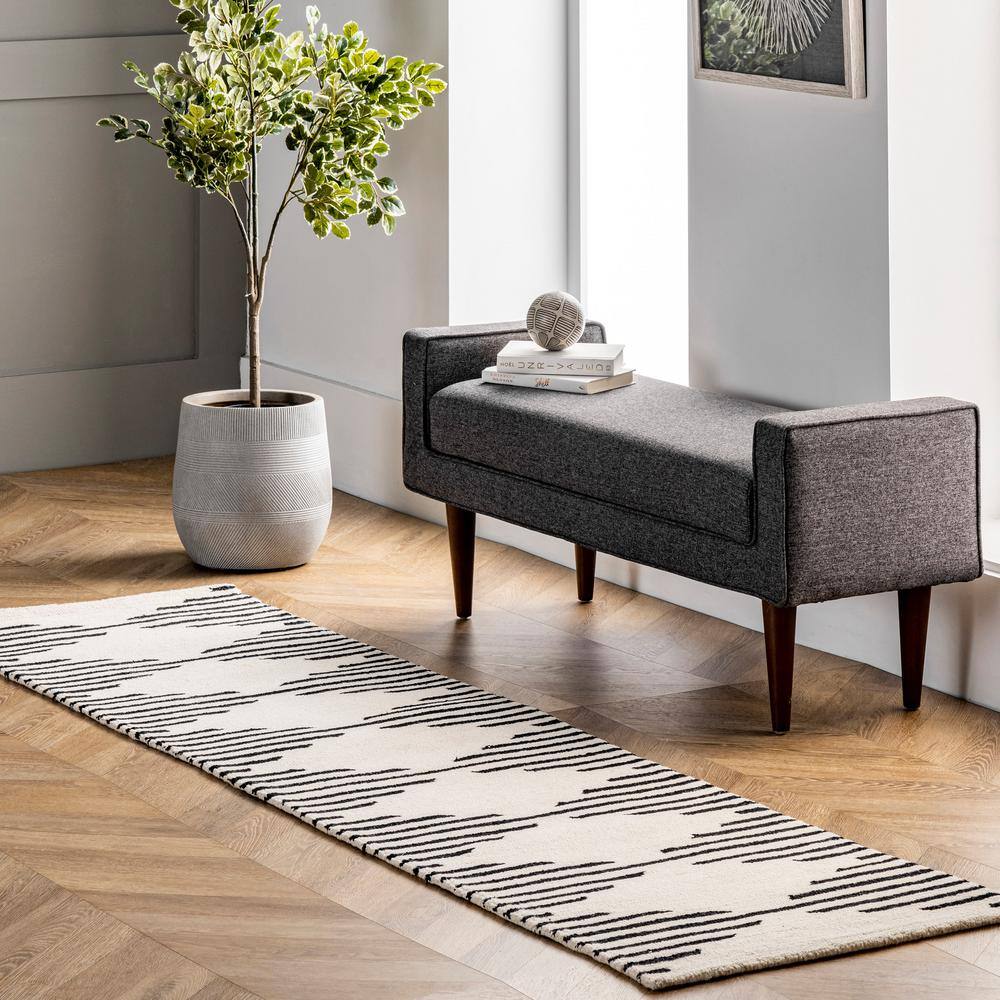 Ivory and Black Handmade Wool Runner Rug, 2' x 8'