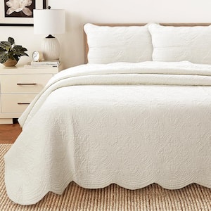 Victorian Medallion Matelassé Pure Solid Ivory Cream Off White Scalloped Edge Cotton Oversized Queen Quilt Bedding 3-Piece Set by Cozy Line Home Fashions