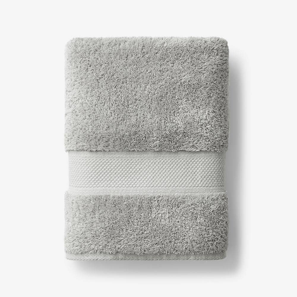 https://images.thdstatic.com/productImages/fd955f60-d10e-45b1-af68-6c0d10d3dc5e/svn/light-gray-the-company-store-bath-towels-vj94-bath-lt-gray-64_1000.jpg