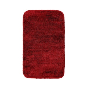Traditional Chili Pepper Red 30 in. x 50 in. Washable Bathroom Accent Rug