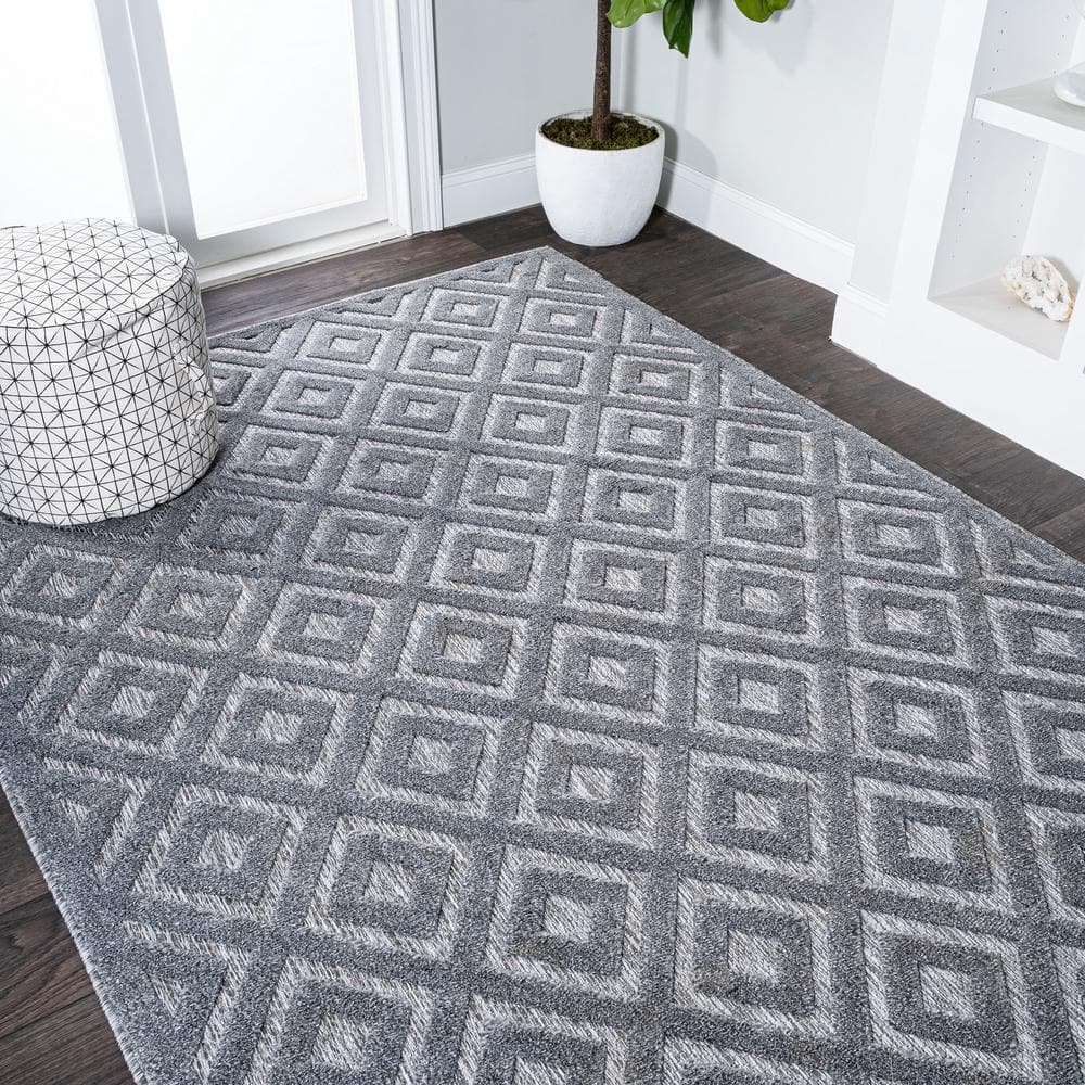 Dark Gray Geometric Reversible Indoor/Outdoor Area Rug