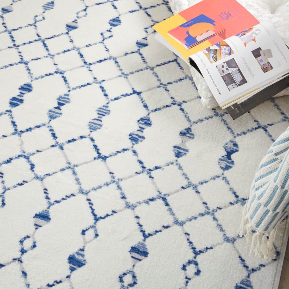 Bohemian Bliss Ivory Geometric 6' x 9' Synthetic Area Rug