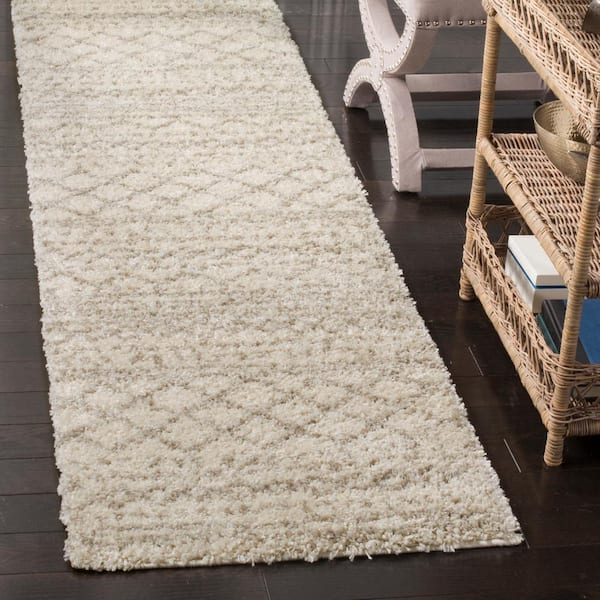 Arizona Shag Ivory/Beige 2 ft. x 22 ft. Geometric Lodge Runner Rug