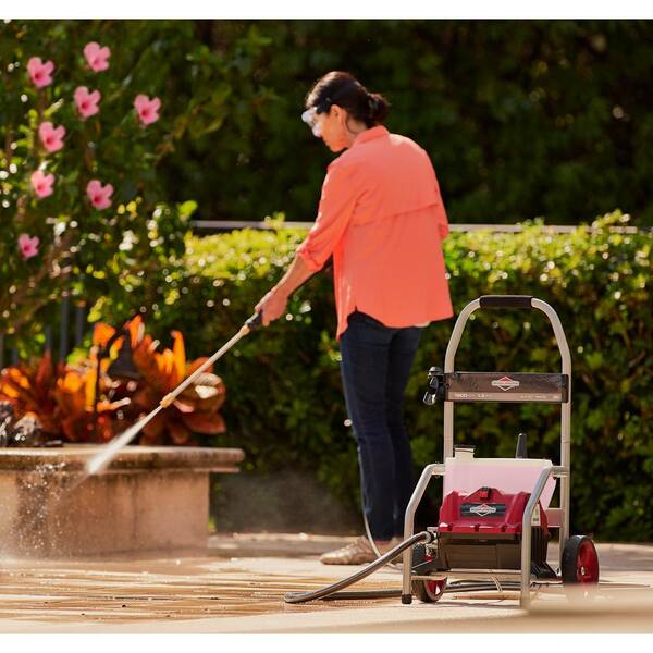 Briggs \u0026 Stratton 1800 PSI 1.2 GPM 