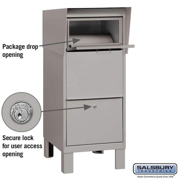 4900 Series Courier Box in Gray