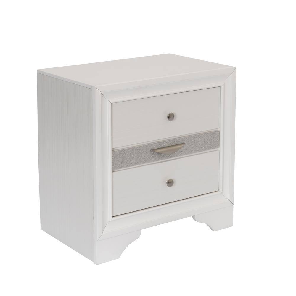 Best Quality Furniture Catherine White 3 Drawer 17 in. W