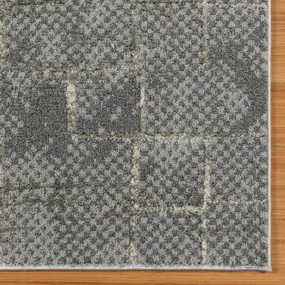 Trevi Zalo 8' x 10' Gray Abstract Shag Area Rug
