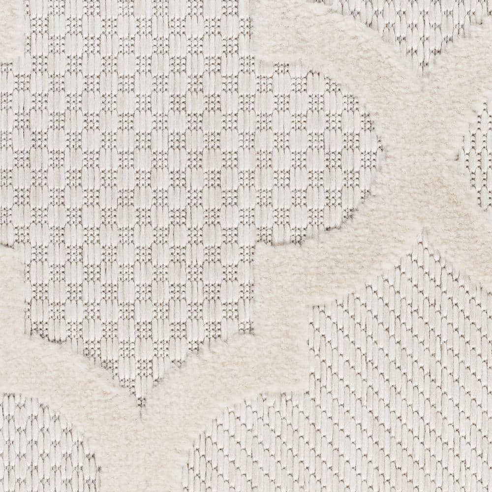 Ivory and White Trellis Synthetic Flat Woven 6' x 9' Rug