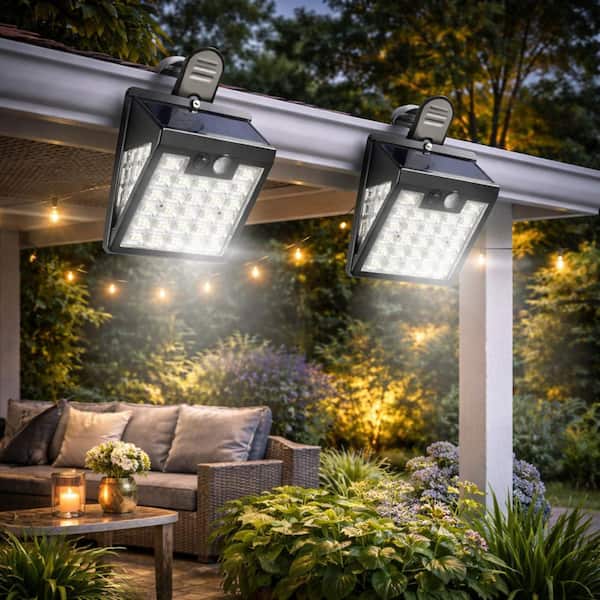72 LED Black Solar Motion Sensor Clip-On Fence Light 600 Lumens