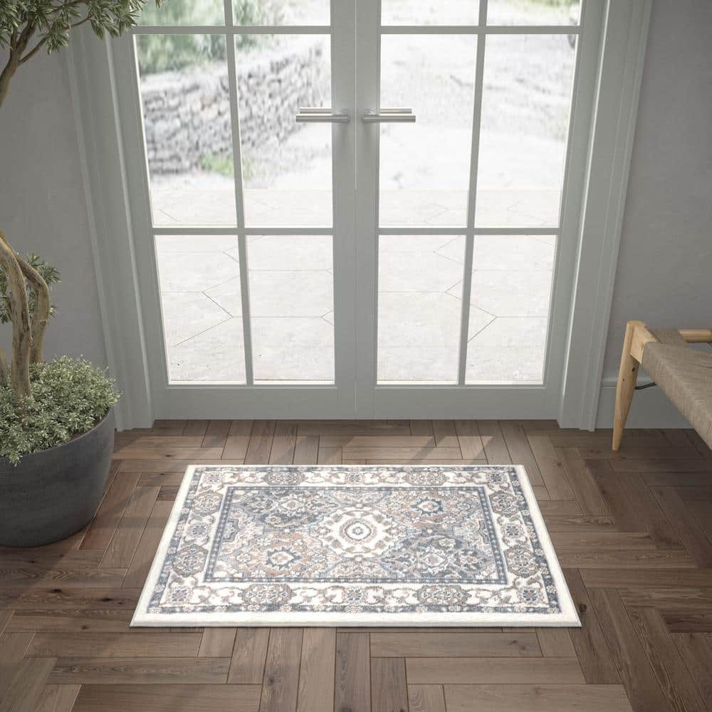 Madison Cream Synthetic 2' x 3' Rectangular Traditional Rug
