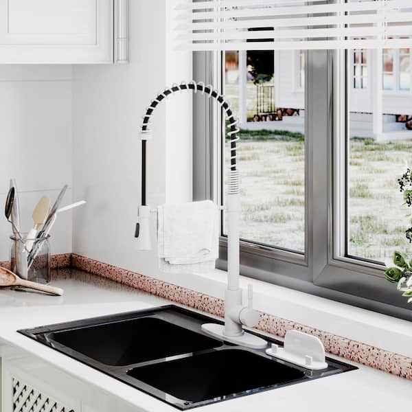 2-Spray Patterns Single Handle Pull Down Sprayer Kitchen Faucet with Deck Plate and Water Supply Hoses in Matte White