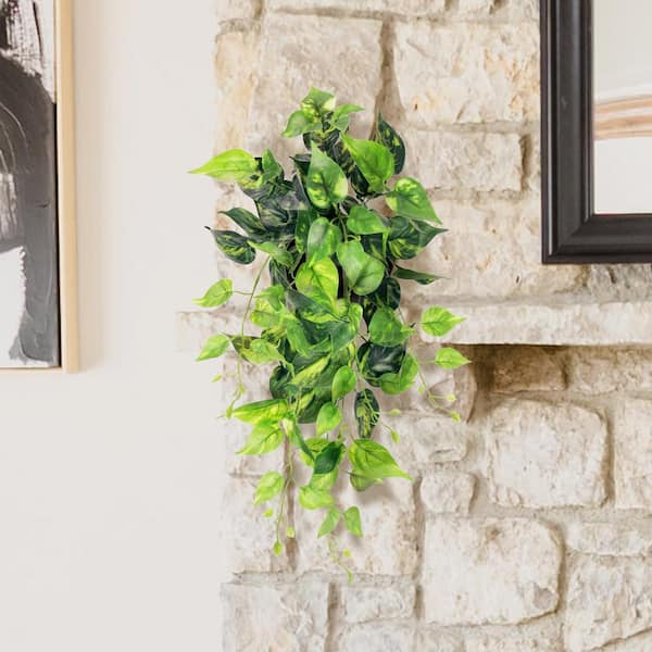 LIVING LUXURY 24 in. Artificial Pothos Ivy Leaf Vine Hanging Plant