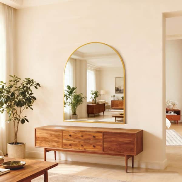 J163 オリバーガル DRAMATIC ENTRANCE GOLD Lirago Gold 30 in. W × 36 in. H Metal-Framed Arched Wall-Mounted