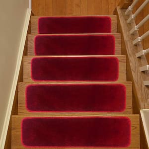 Euro Burgundy 8 in. x 30 in. Indoor Carpet Stair Treads Slip Resistant Backing (Set of 3)