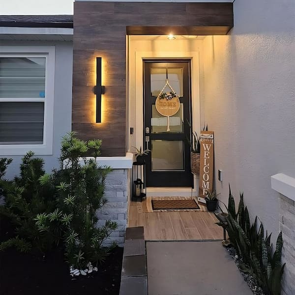 Laplusbelle 32 in. H 2-Light Matte Black Aluminum Hardwired LED