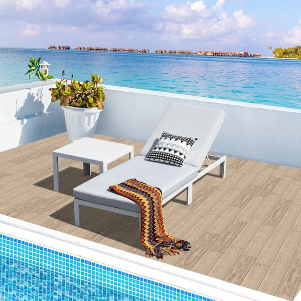 78.7 in. 500 lbs Oversized White Aluminum Outdoor Chaise Lounge Set with Light Gray Padded Cushion and Luxury Side Table