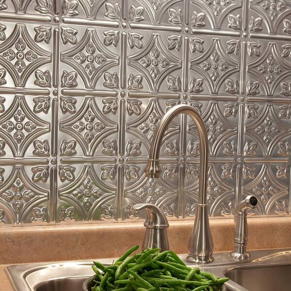 Fasade 18 In X 24 In Traditional 1 Brushed Aluminum Vinyl Backsplash Panel Pack Of 5 Pb5008 The Home Depot