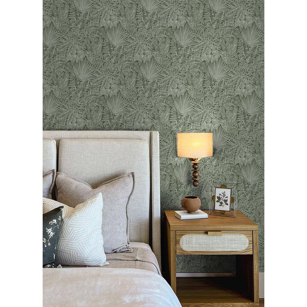 Vita Green Botanical Matte Non Woven Wallpaper Roll