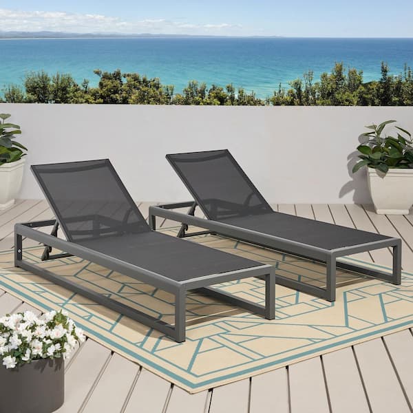 Noble House Metten White 2-Piece Aluminum Outdoor Patio Chaise Lounge