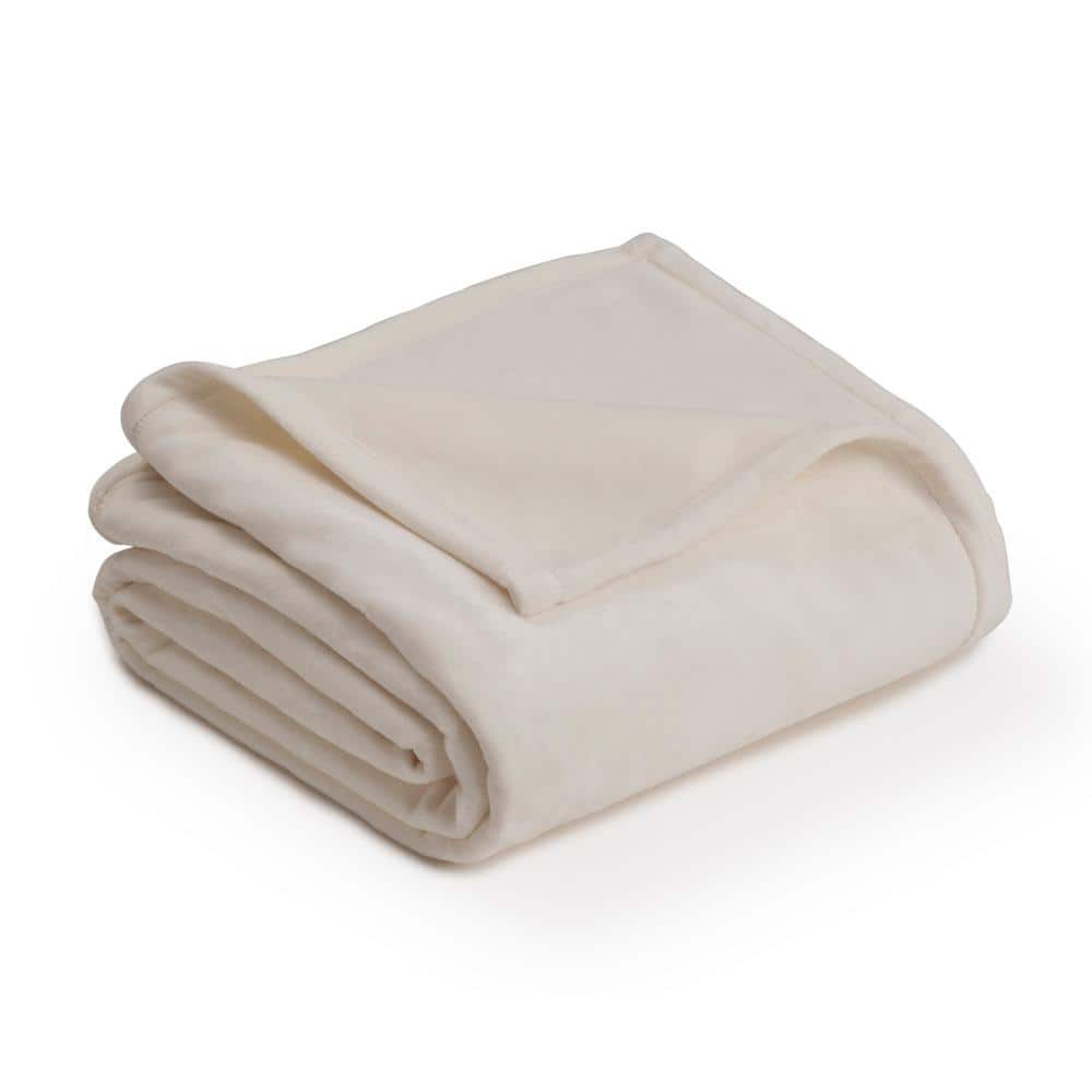 Vellux Plush Ivory Polyester Full/Queen Blanket 026705447674 The Home