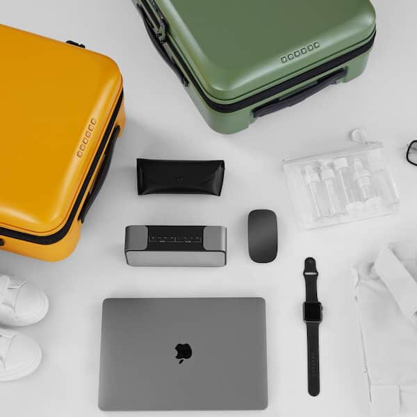 20 in. Blue Carry On Luggage Spinner Wheels Expandable Hard Side Travel Luggage Rolling Suitcase TSA Approved