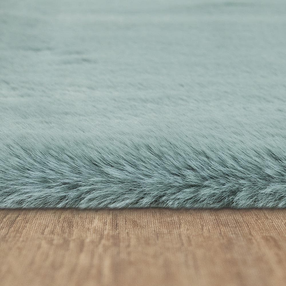 Lavish Green Fog Plush Faux Fur Bath Mat 27" x 45"