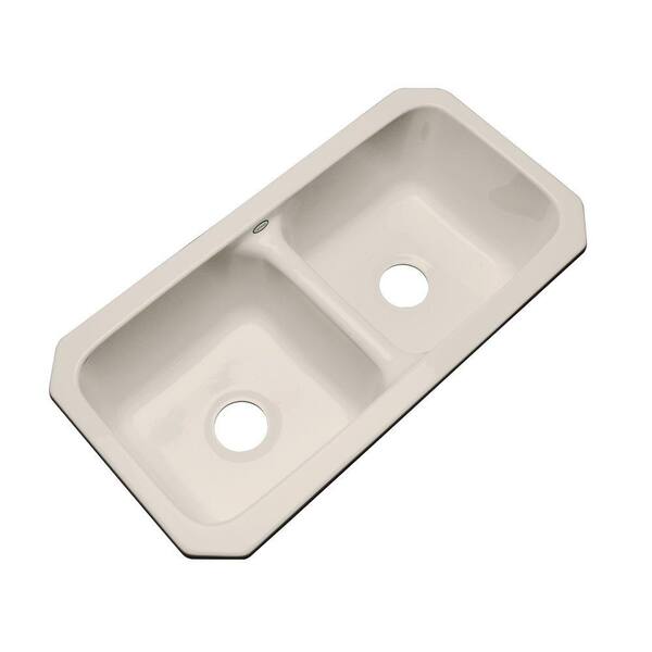 Thermocast Brighton Undermount Acrylic 33.in 0-Hole Double Bowl Kitchen Sink in Desert Bloom