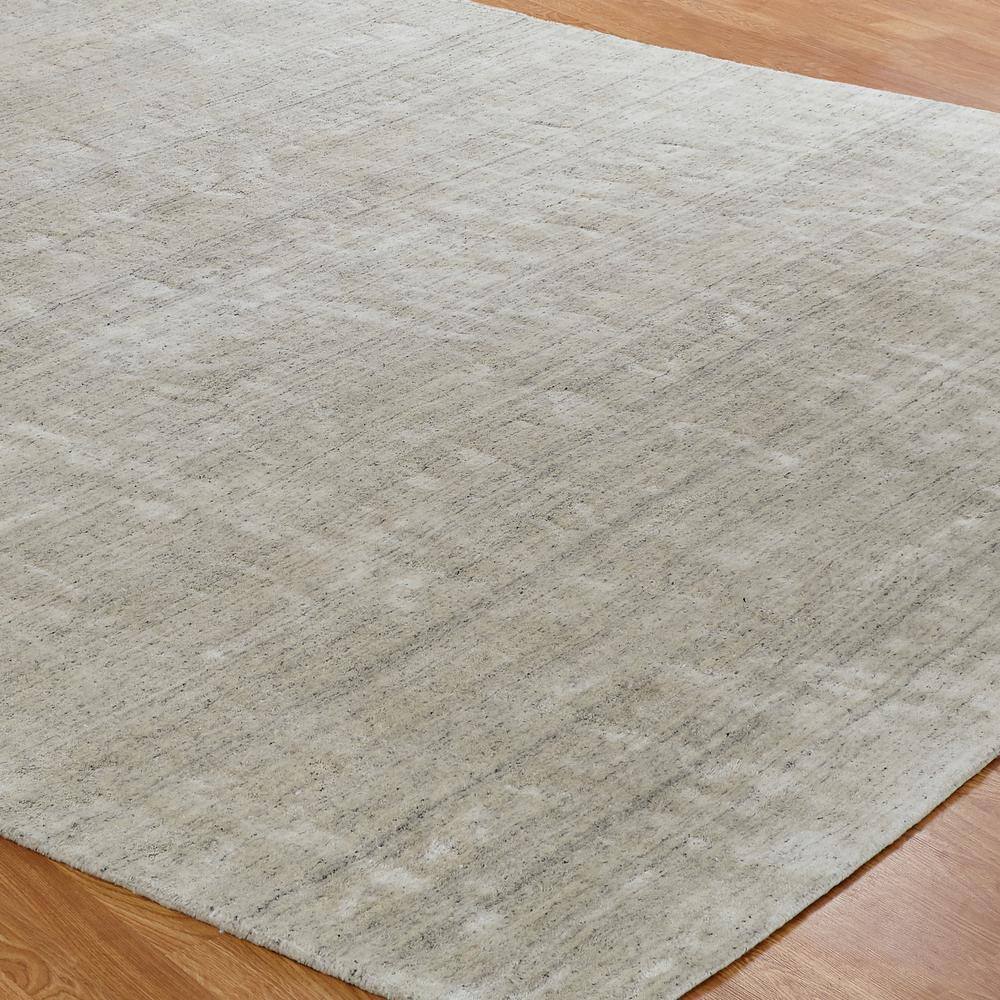 Cream Hand-Knotted Wool and Viscose Area Rug