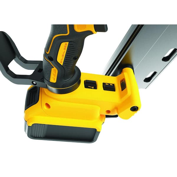 DEWALT 20V MAX XR Lithium-Ion 21-Degree Electric Cordless Framing 