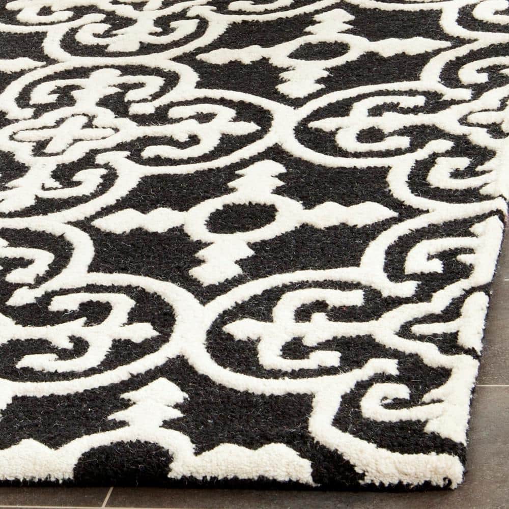 Hand-Tufted Cambridge Wool Round Rug in Black/Ivory, 47"