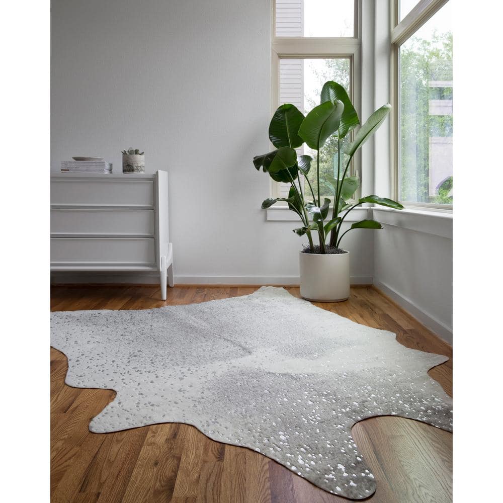 Bryce Gray and Silver Faux Cowhide Area Rug, 3'10" x 5'