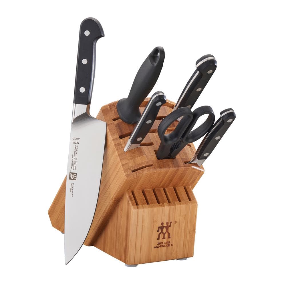 This Space-Saving Knife Set from Gordon Ramsay Is on Sale