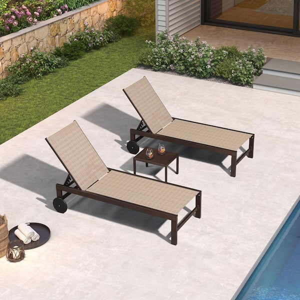 PURPLE LEAF Aluminum Bronze Frame Outdoor Chaise Lounge Patio Lounge Chair with Side Table and Wheels, Light Borwn