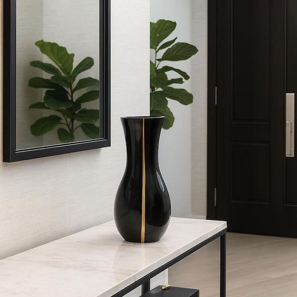 castellousa Black 13.5 Inch Tall Decorative Handmade Urn Glass
