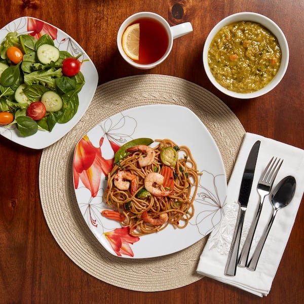 Lily 16-Piece Casual White with Pattern Ceramic Dinnerware Set (Service for 4)